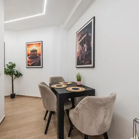 Gallery Apartments By Kondo Stays Tirana Exterior photo